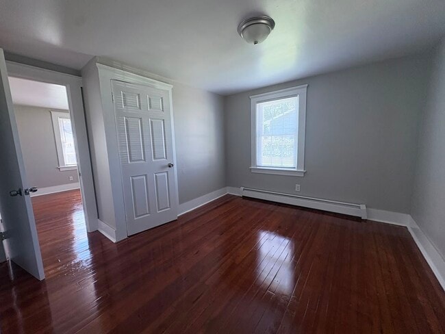 Photo - 18 Maple St