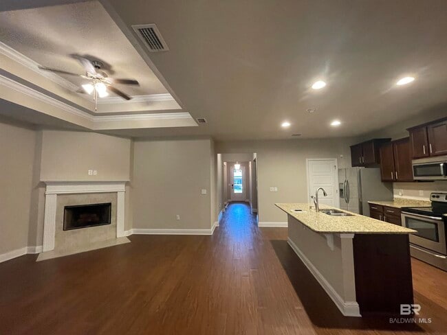 Photo - 7824 Barrington Ln Apartamento