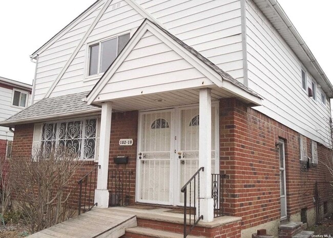 Photo - 182-19 N Conduit Ave Townhome