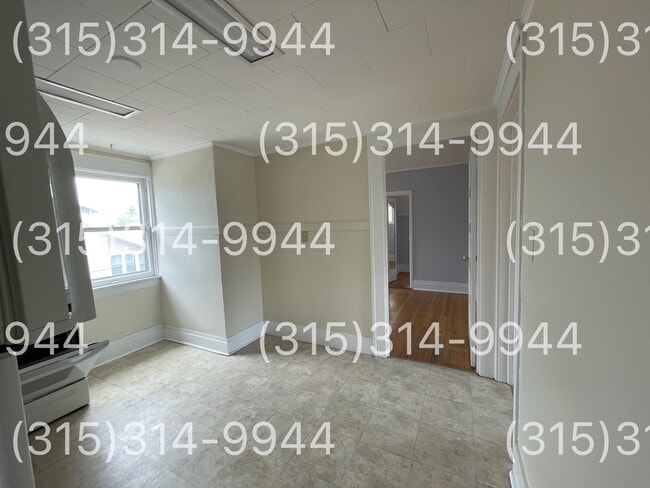 Photo - 211 Russell Ave