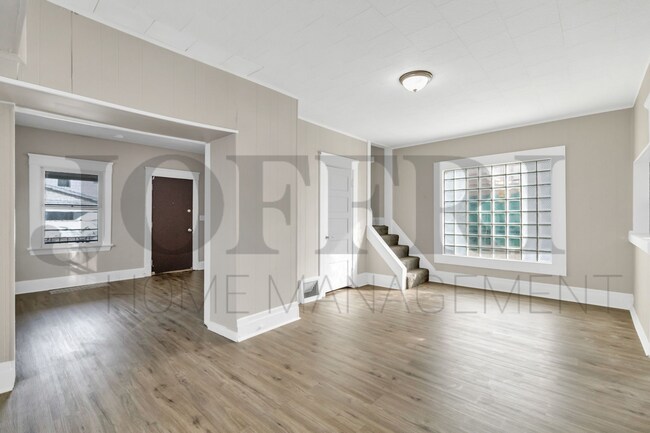 Photo - 3592 E 143rd St