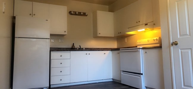 Photo - Hillsborough Ct