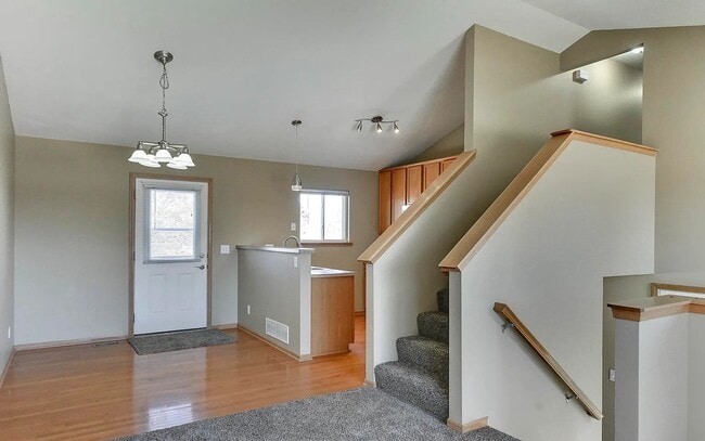 Photo - 15304 Bondesson St