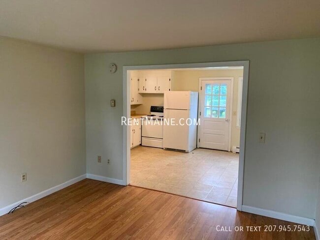 Building Photo - 35 Yale St