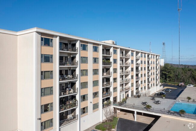 Photo - Regency Crown Condos