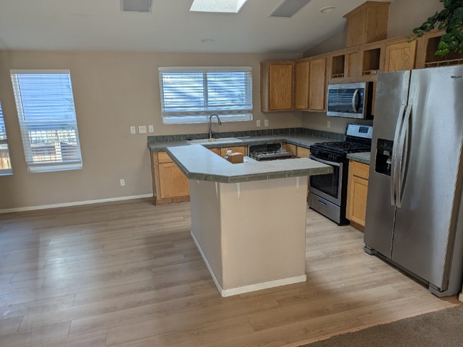 Photo - 2376 W Rock Island Ave