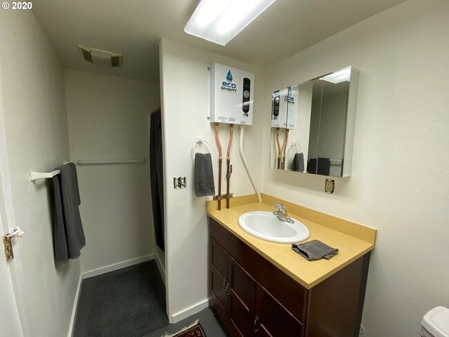 111 E Jewett Blvd Unit 109A