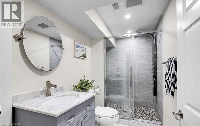 Photo - 38 Birgitta Crescent