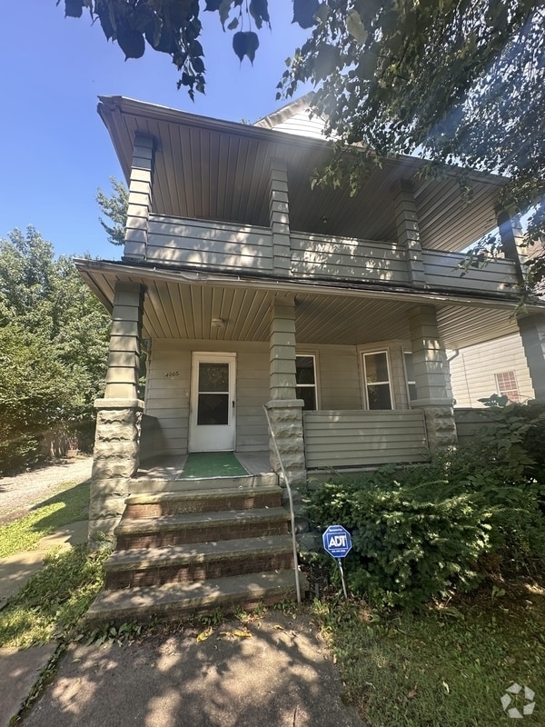 Building Photo - 4065 E 66th St Rental