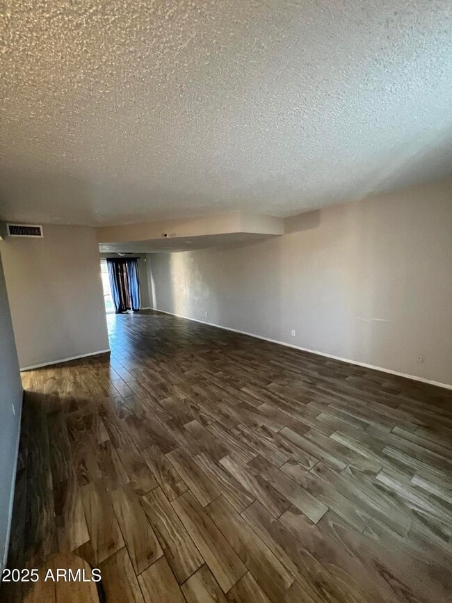 Photo - 5819 N 59th Dr