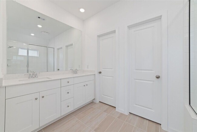 Building Photo - 3056 Harrier Dr