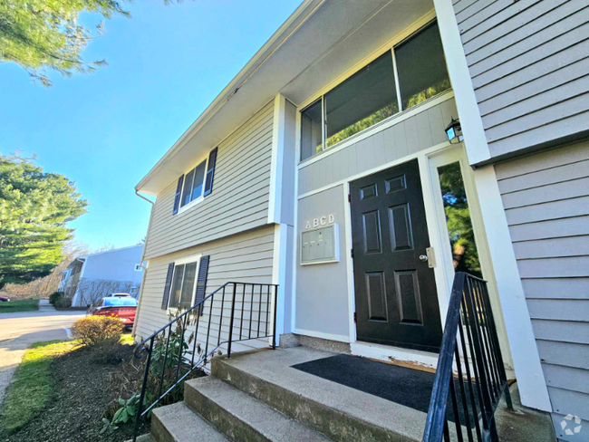 Building Photo - 19 Beal's Cove Rd Unit D Rental