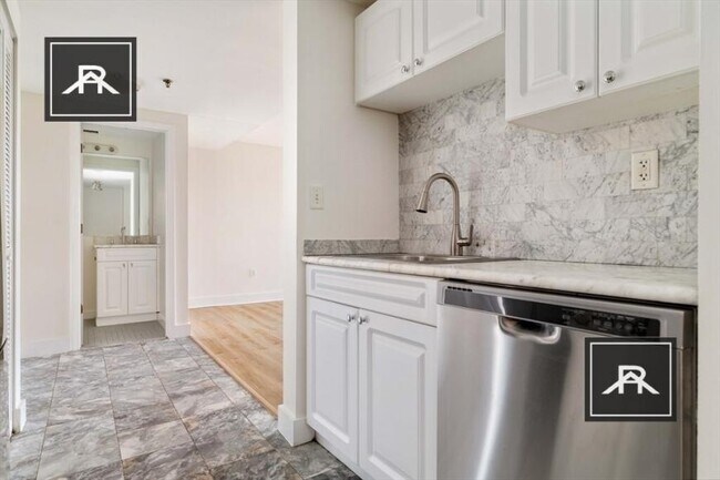 Photo - 2 bedroom in Allston MA 02134 Unidad 328