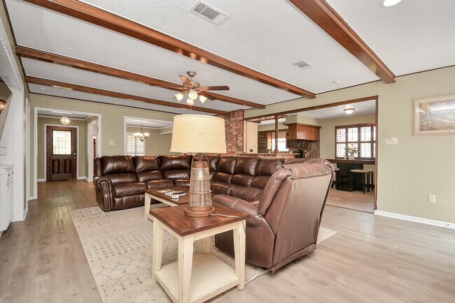 Photo - 9811 Rocktree Dr