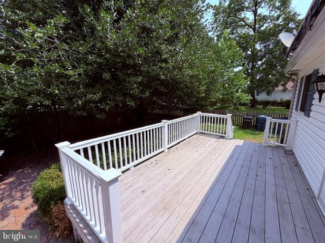 103 Douglass Ln