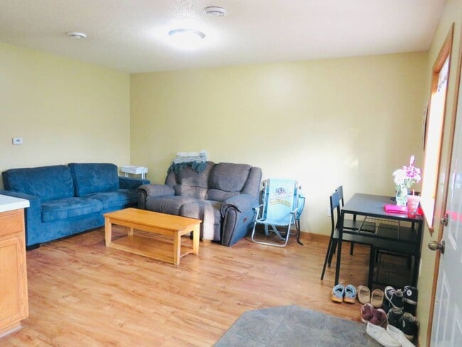 Photo - 1521 6th St E