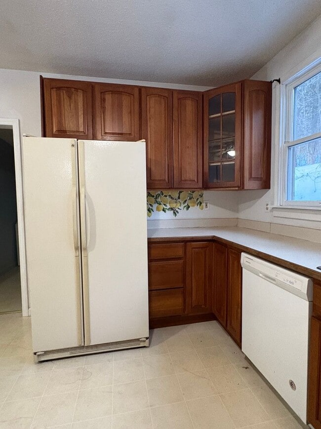 Photo - 173 Leesville Rd Unit B