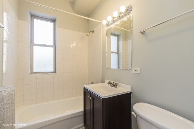 Photo - 431 E Oakwood Blvd Unit 27