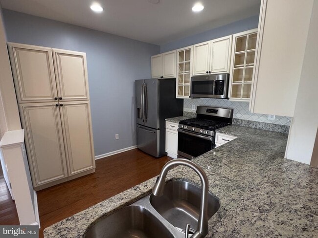 Photo - 6553 Grange Ln Unit 203
