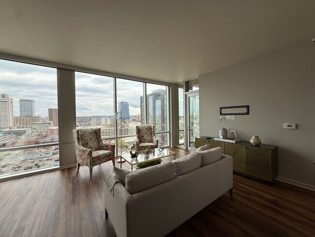Photo - River Market Tower - Unit 1406 Unit 1