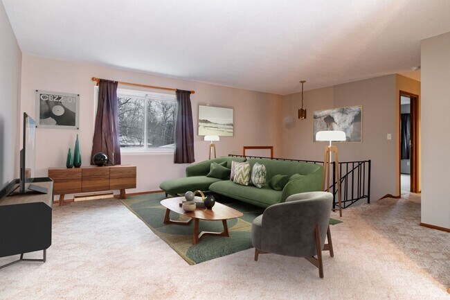 Photo - Available June 1st - 4 Bedroom, 2 Bath Home!