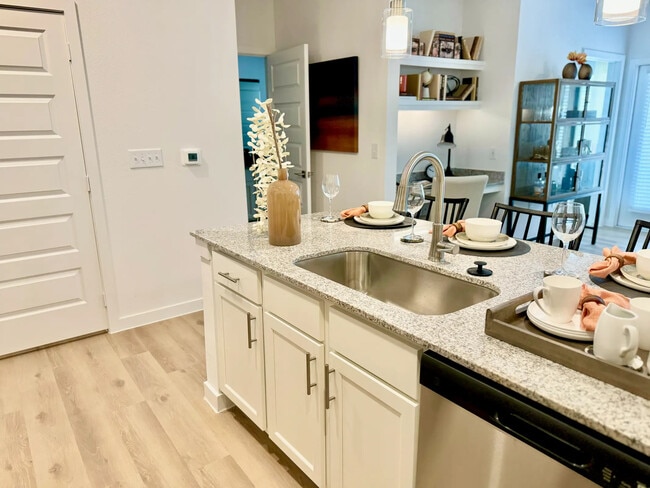 Photo - Lively at Cypress Creek