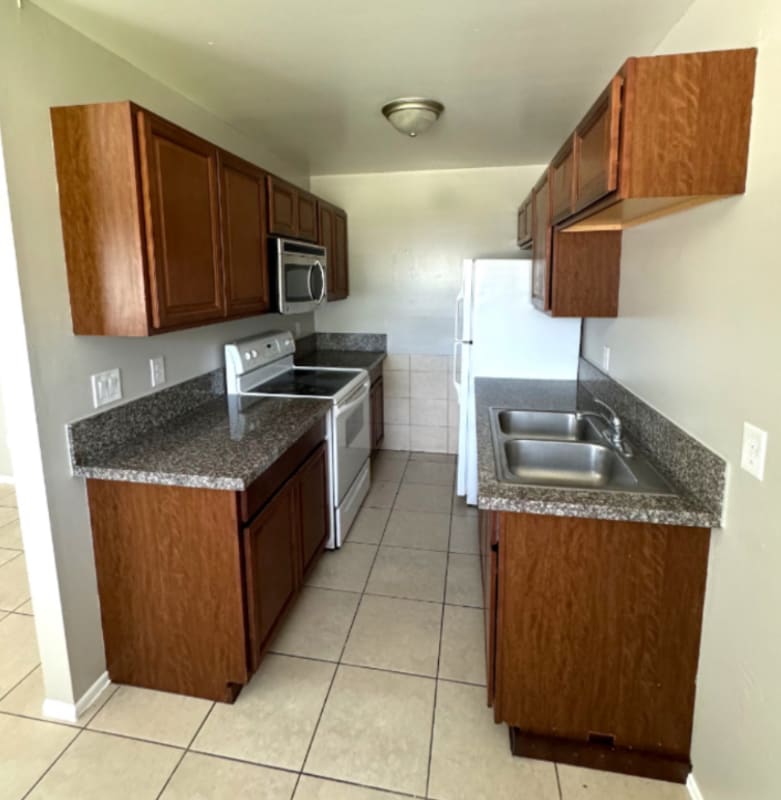 Photo - 2188 Arden St