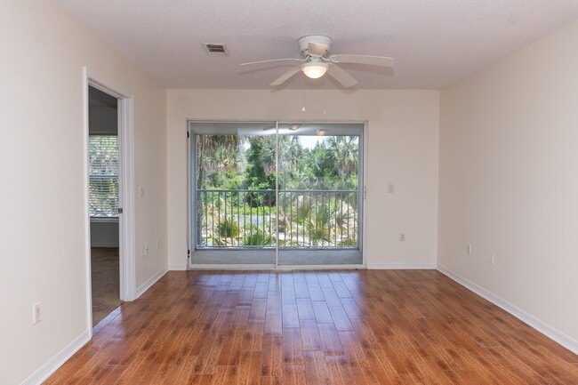 Photo - 4270 Calinda Ln