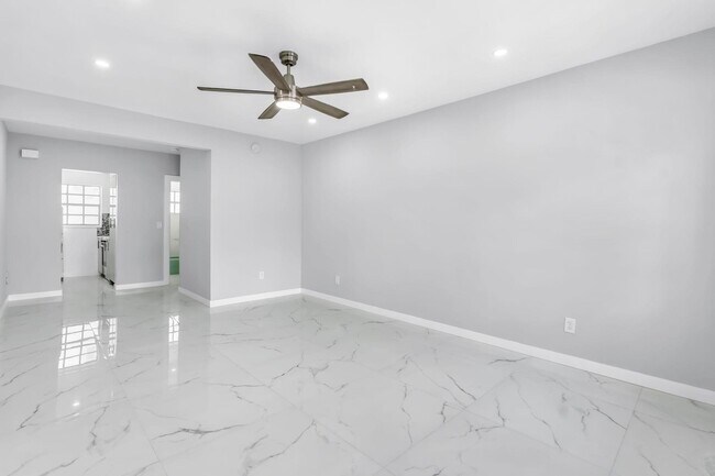 635 8th St Unit 635 8th St