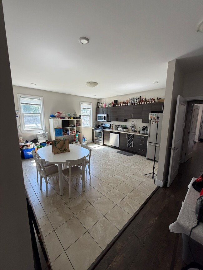 2445 Clover St Unit 1