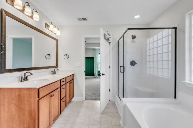 Photo - Charming 4-Bed Retreat with Fireplace – Spacious 2631 Sq Ft in Easley, SC, Zoned for Wren Schools