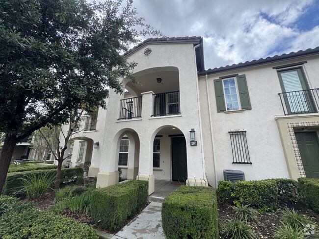 Building Photo - 8419 E Preserve Loop Rental