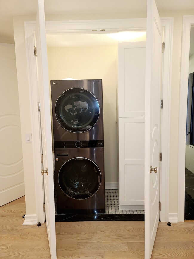 Photo - 9627 95th Ave