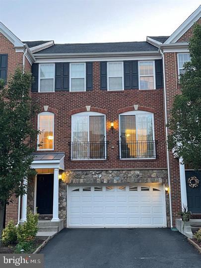 Photo - 23247 Hanworth St