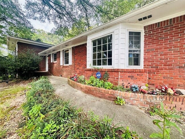 Photo - 6150 Mallory Rd