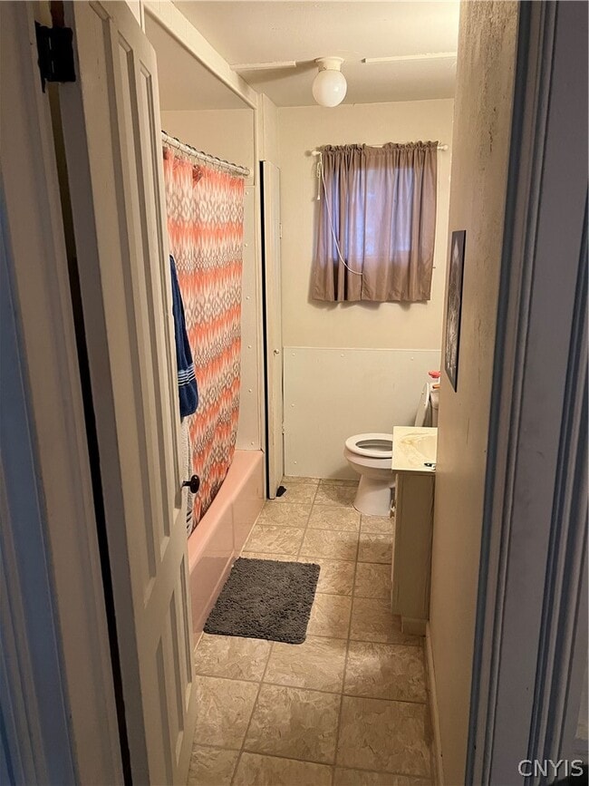 Photo - 174 Syracuse Ave