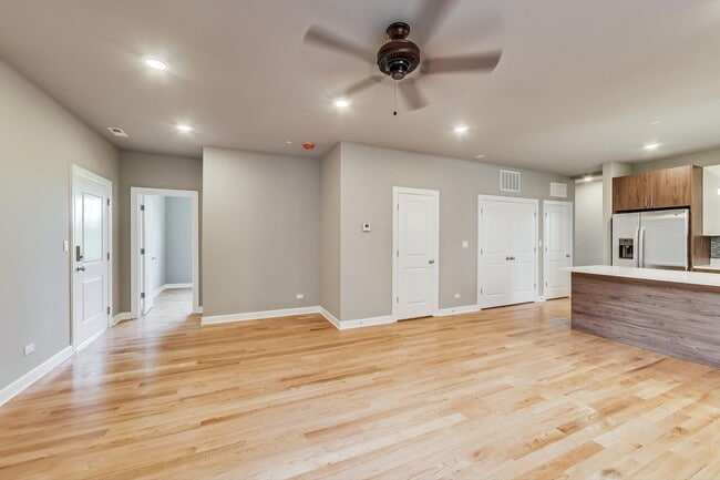 Photo - 6132 S Kimbark Ave Unit 1W