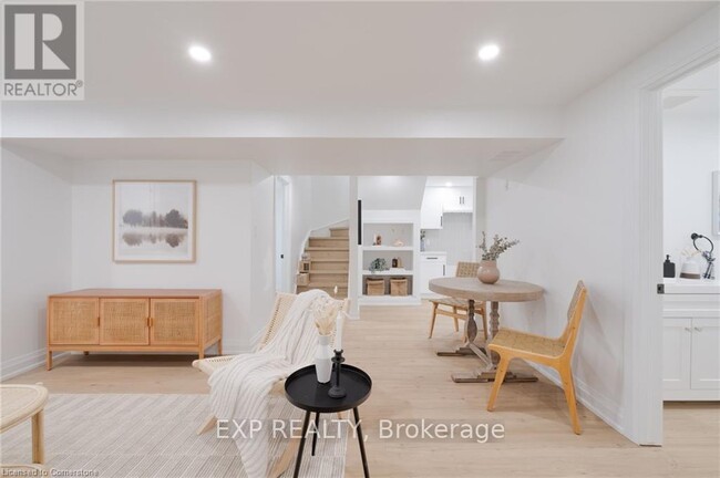 Photo - 221 Federal St