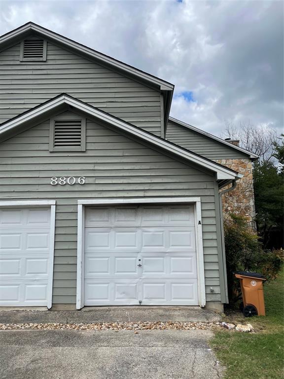 Photo - 8806 Schick Rd