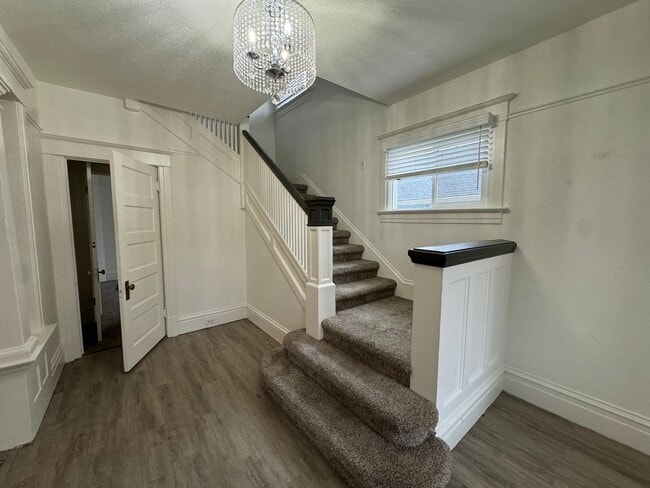 Photo - Charming 4 bedroom home