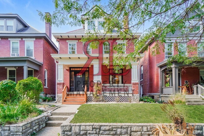 Building Photo - 663 Wilson Ave