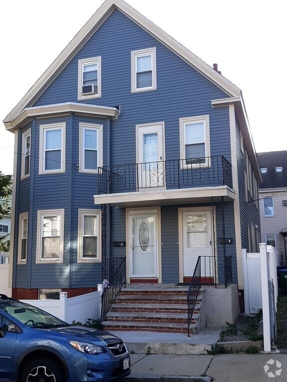 Building Photo - 11 Liberty Ave Rental