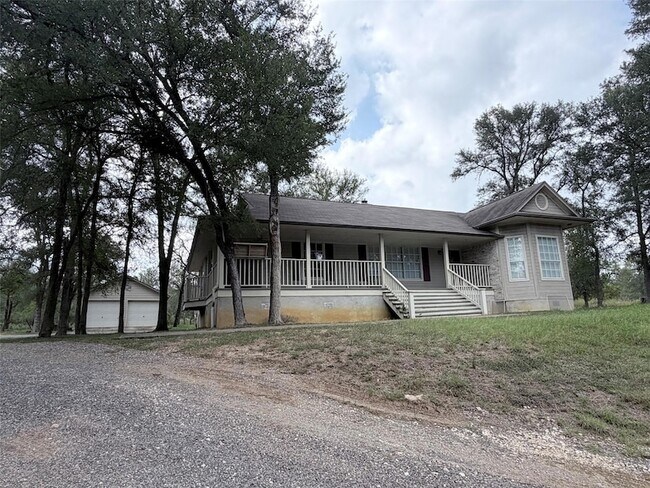 Photo - 123 Mesa Verde Dr