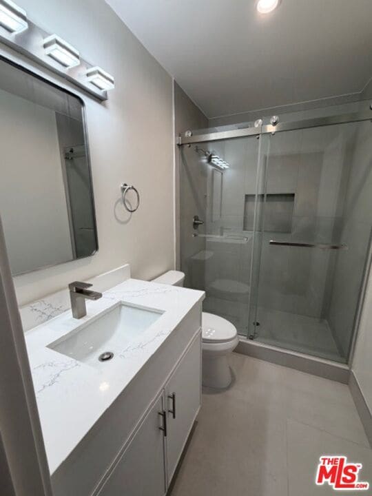 Photo - 5191-5191 Lindley Ave