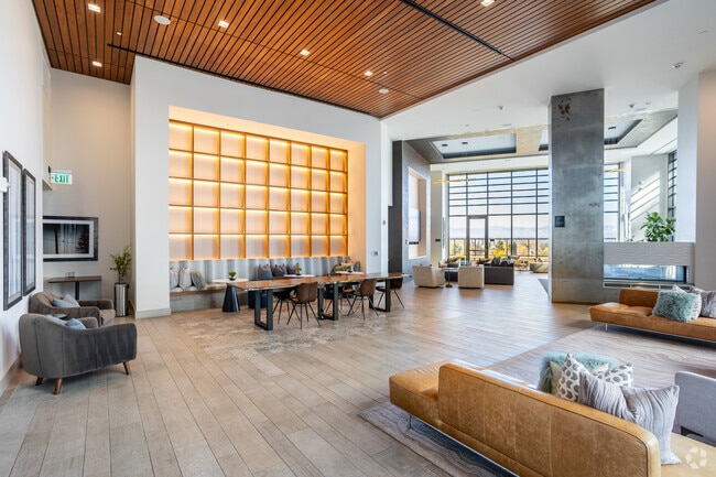 Salón del sexto piso