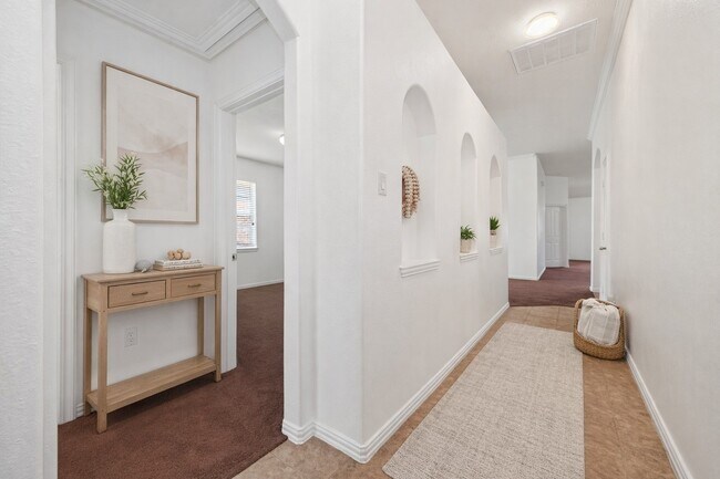 Photo - 311 Volute Dr