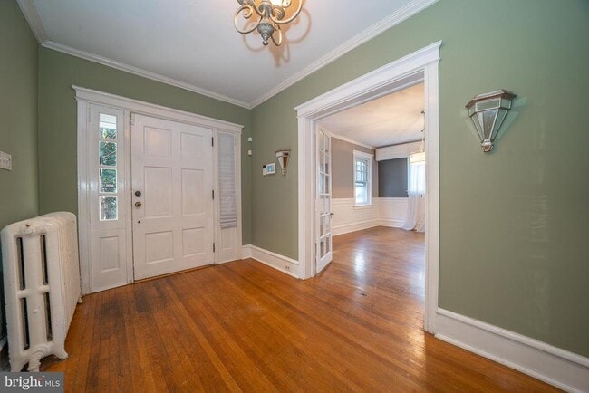 Photo - 709 E 20th St