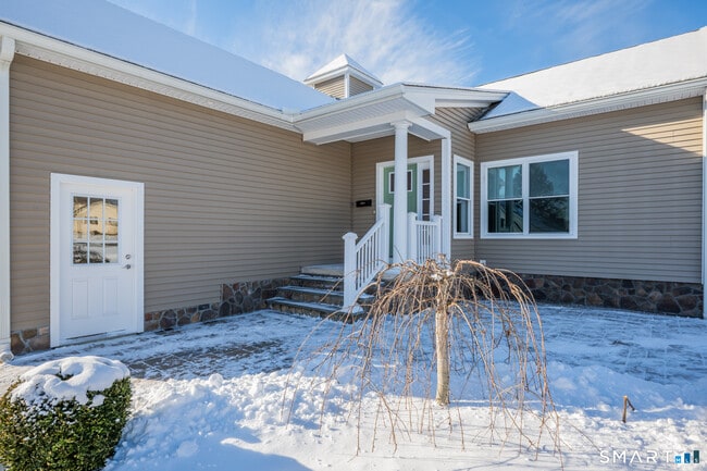 Photo - 137 Knowles Ave Unit 2