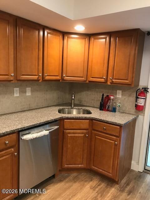 Photo - 159 Devon Ct