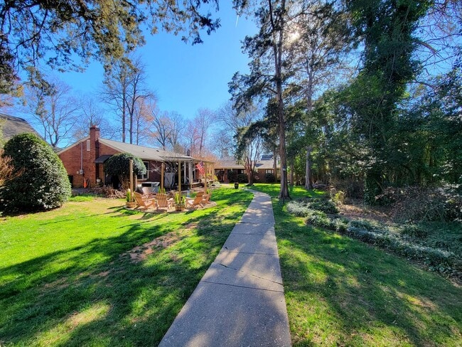 Photo - 2408 Providence Rd